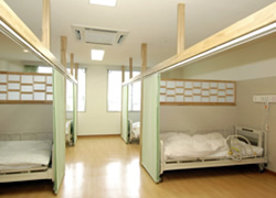 療養室（４人部屋）